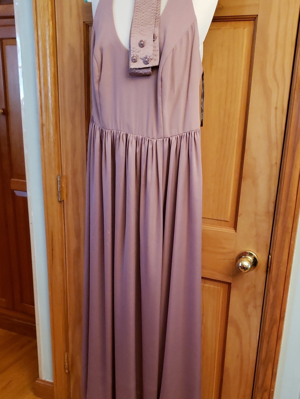 Womens' Mauve Halter Maxi Dress - Unbranded